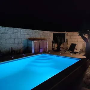  Villa Gavilanes